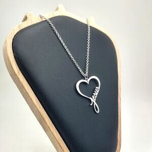 925 Silver Necklace W/ Jesus Heart Christian Faith Pendant Birthday Gift NEW